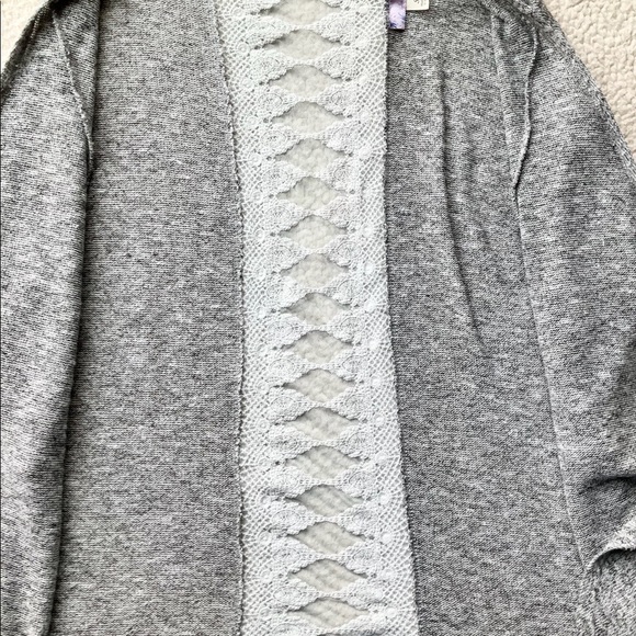 Francescas Collection Lace Detail Cardigan - Picture 3 of 6